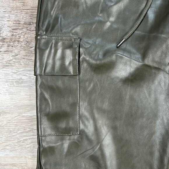 One by Chapter One Olive Faux Leather Jogger Pants Size Large - Picture 3 of 7